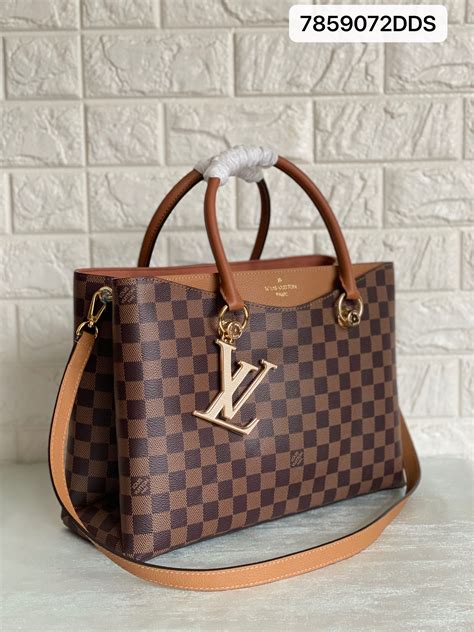 louis vuitton bags under 1500|louis vuitton cheapest bag.